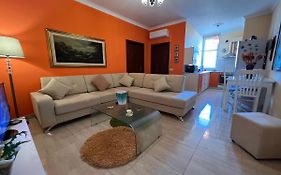 City Center Apartment In Shkoder