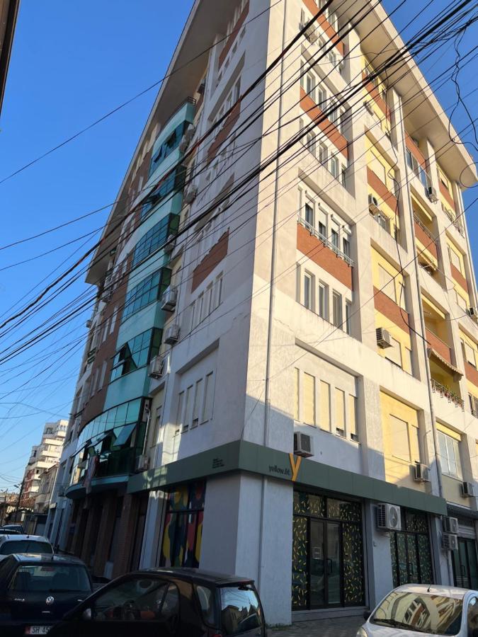 City Center Apartment In Shkodër Extérieur photo